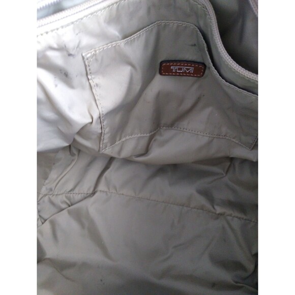 TUMI Voyager Designer Y2K Large Tote Soho Travel Boho Zip EUC 17" x 11 x 6" - Picture 9 of 13